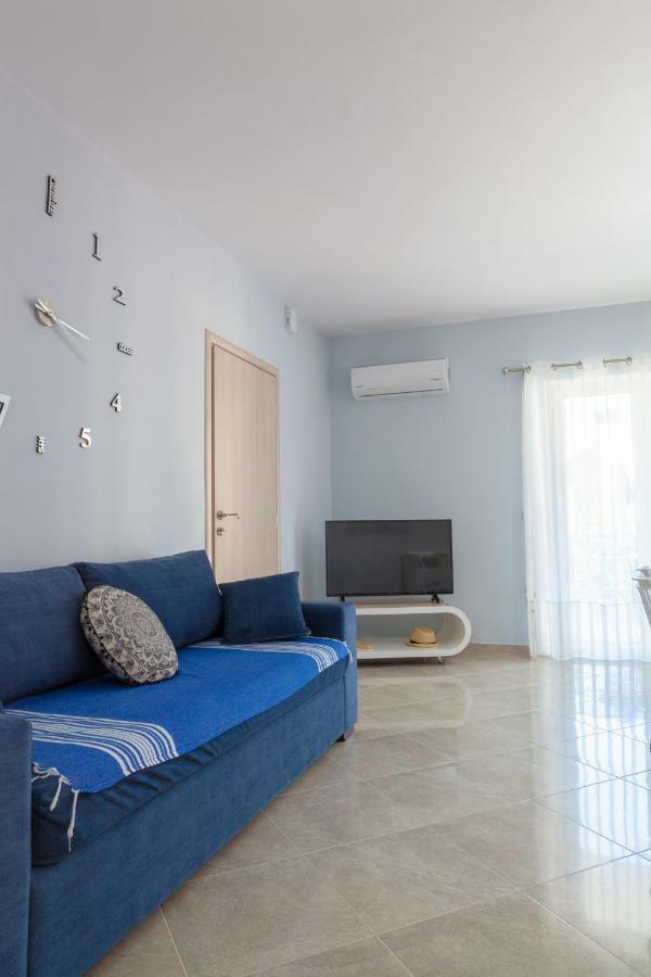 John Apartments Drepano  Exterior foto